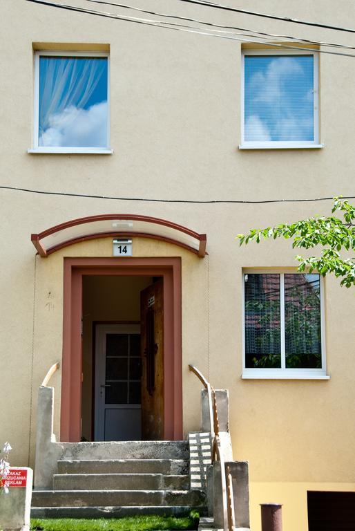 Guest House Wanda Wałbrzych Esterno foto
