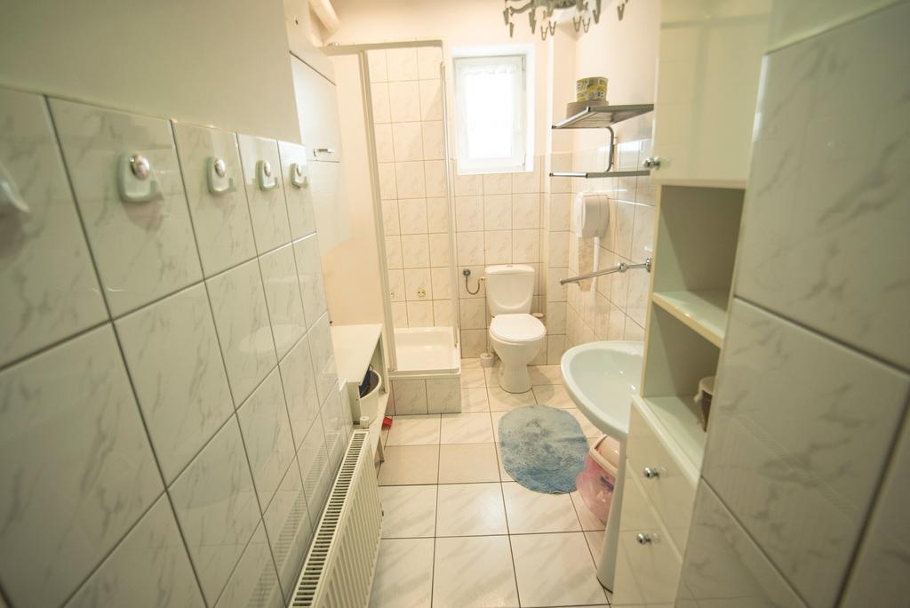 Guest House Wanda Wałbrzych Esterno foto